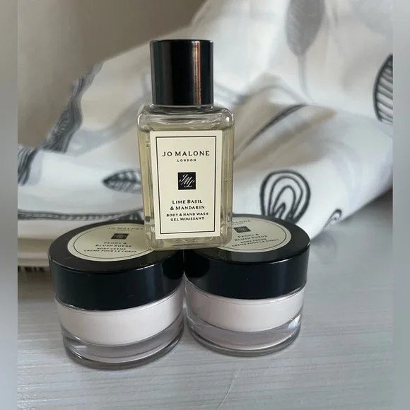 Jo Malone London body and hand wash, body cream and mini candle - Picture 8 of 11